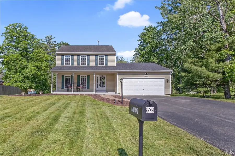 9539 Glengarriff Drive, Brewerton, NY 13029 - #2