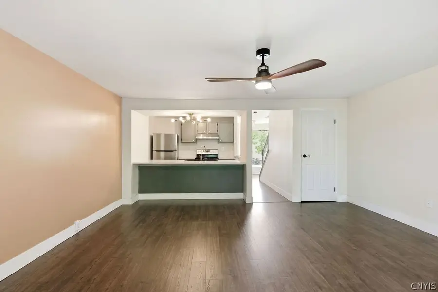 7091 Ourteds Circle, Liverpool, NY 13090 - #3
