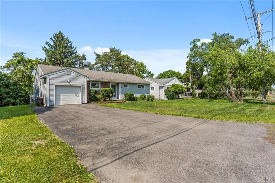 413 Mountainview Avenue, Syracuse, NY 13224 - #3