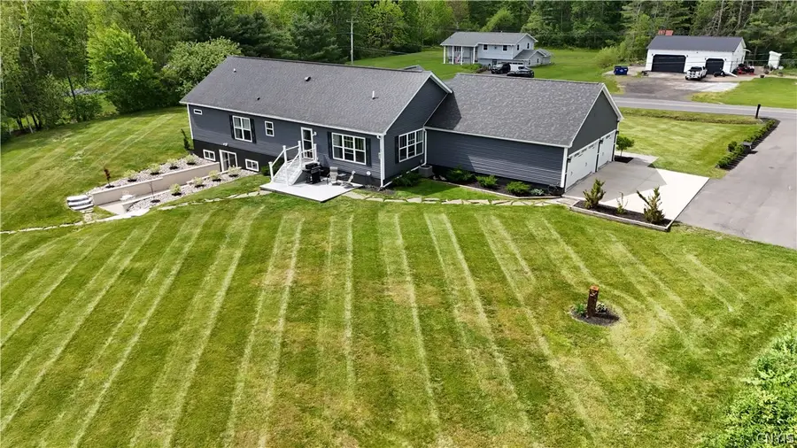 8165 Woods Highway, Whitesboro, NY 13492 - #3