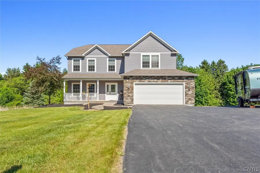 4454 Renee Meadows Drive, Syracuse, NY 13215 - #2