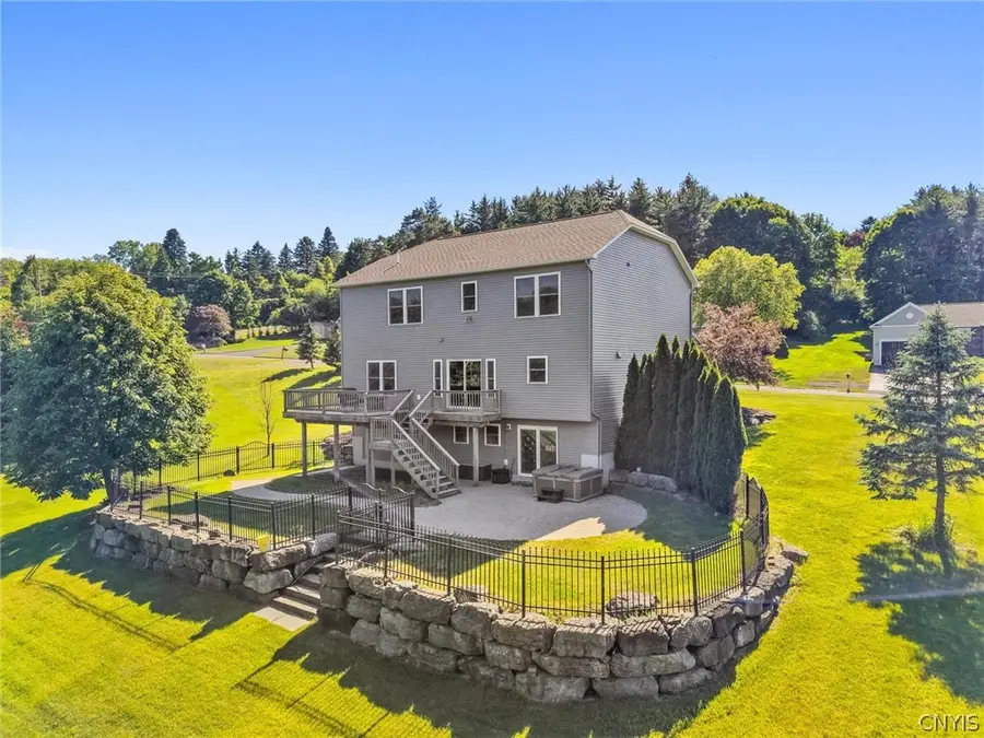4454 Renee Meadows Drive, Syracuse, NY 13215 - #3