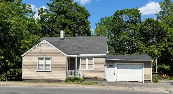 5230 State Route 233, Westmoreland, NY 13490
