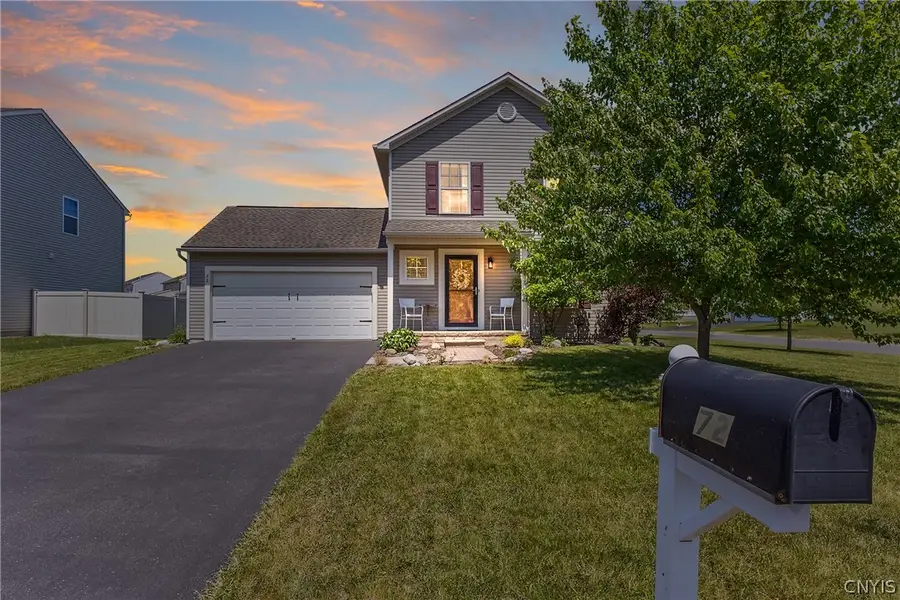 72 Silversides Way, Baldwinsville, NY 13027 - #2