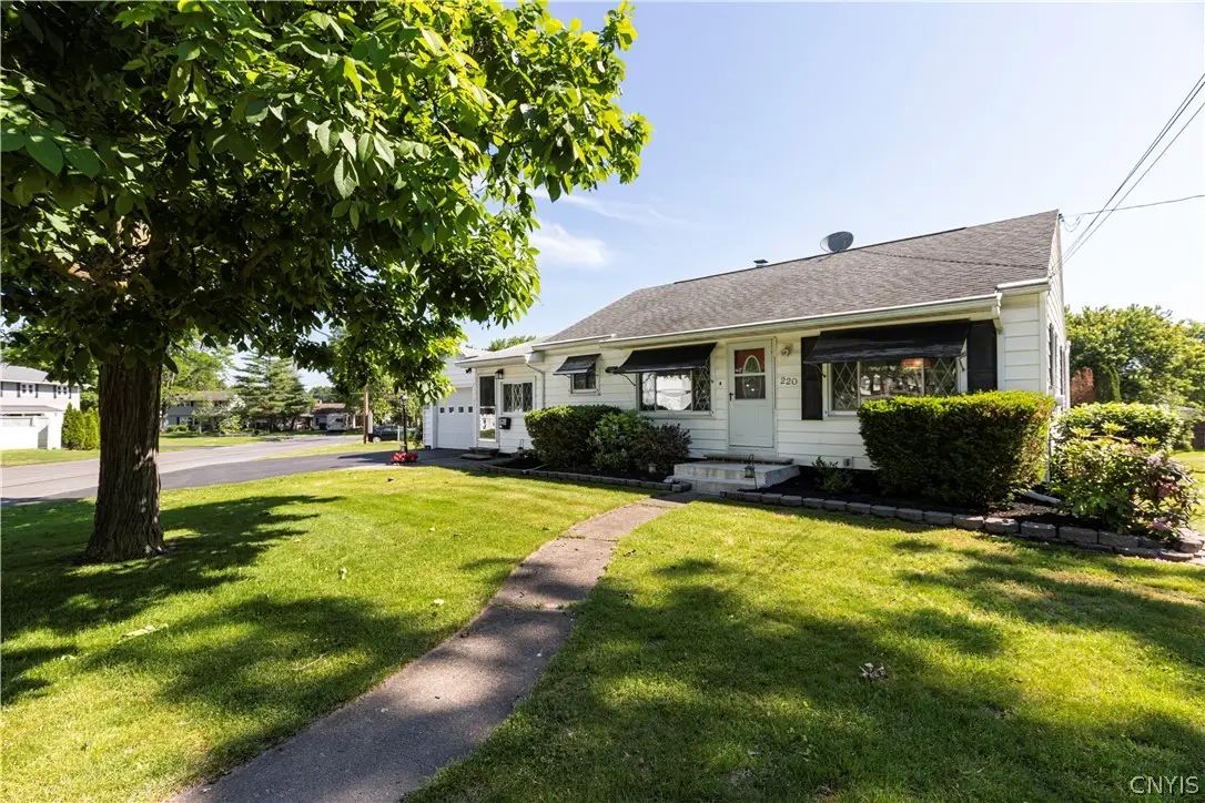 220 N Woodland Drive, Liverpool, NY 13088 - #1