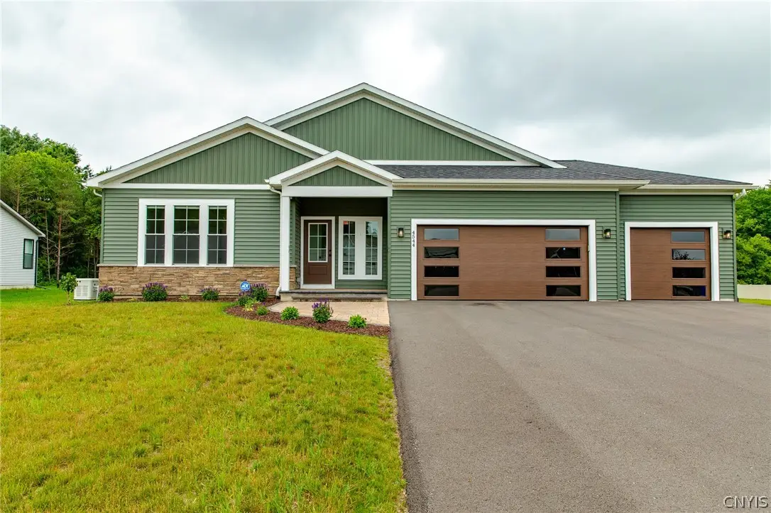 4544 Hollyshire Way, Clay, NY 13041 - #1