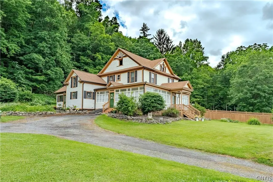 8806 State Route 5, Chittenango, NY 13037 - #2