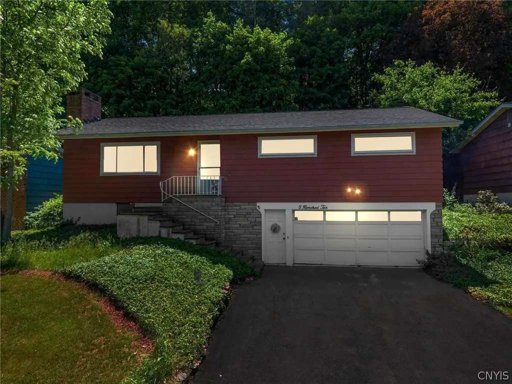 510 Hillsboro Parkway, Syracuse, NY 13214 - #1