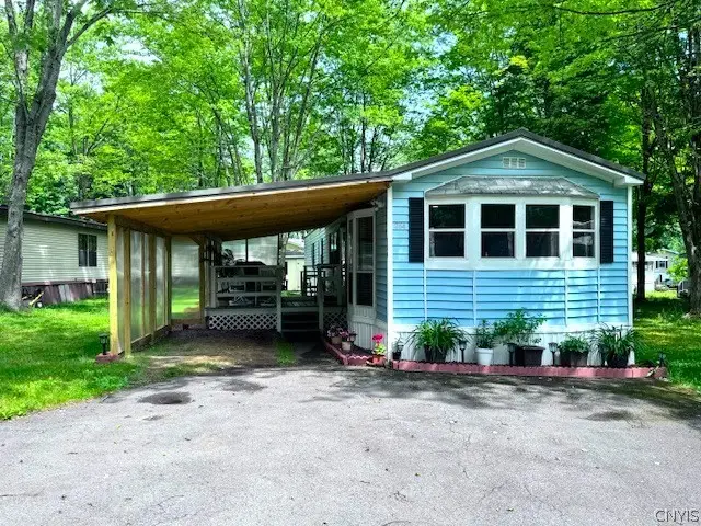 254 Blossom Lane, Utica, NY 13502 - #2