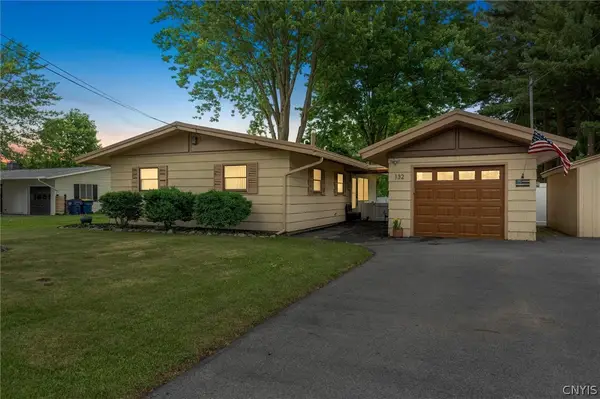 132 Barclay Road, Camillus, NY 13031