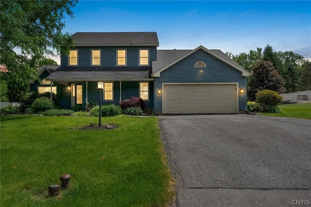 4014 Bronco Path, Camillus, NY 13031 - #1