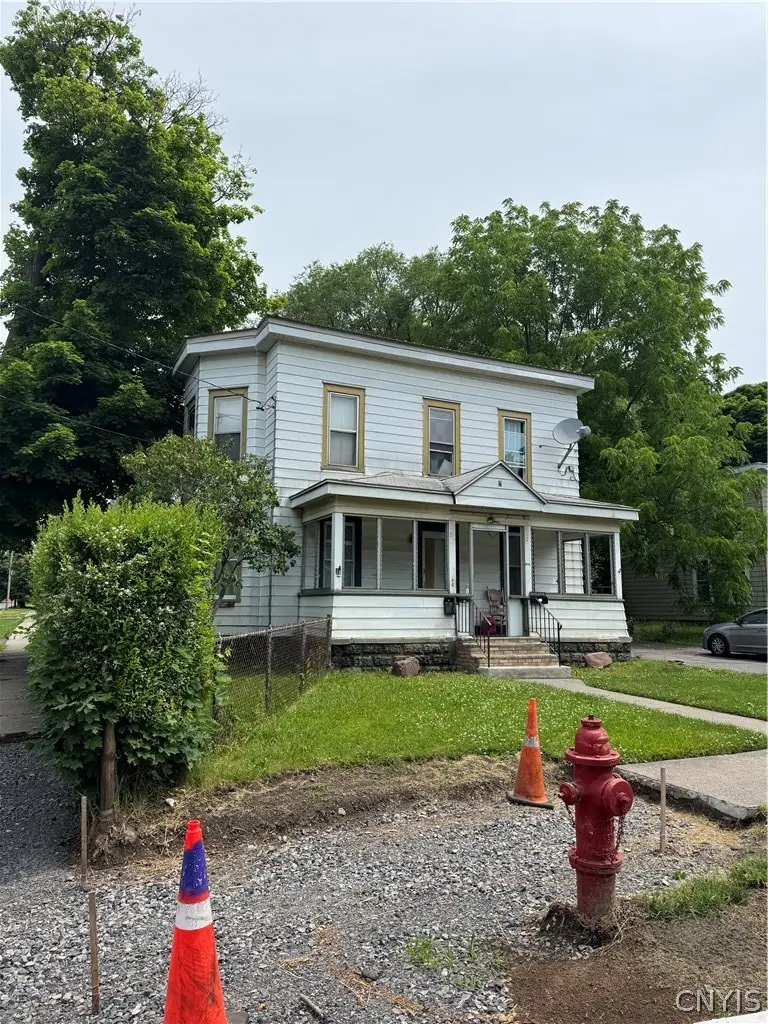 1014 Carbon Street, Syracuse, NY 13208 - #2
