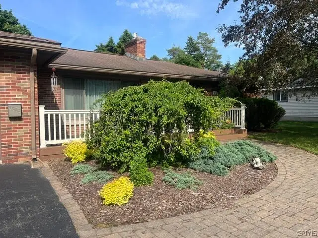 4908 Bryn Mawr Drive, Syracuse, NY 13215 - #2