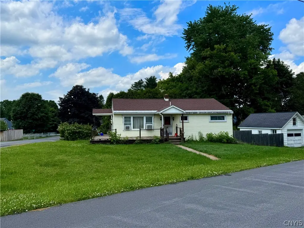 6 Alexandria Road, New Hartford, NY 13413 - #1