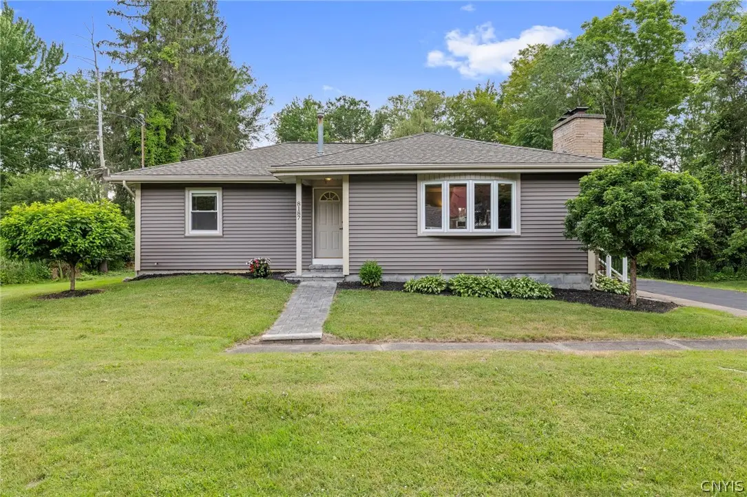 8187 Sixty Road, Baldwinsville, NY 13027 - #1