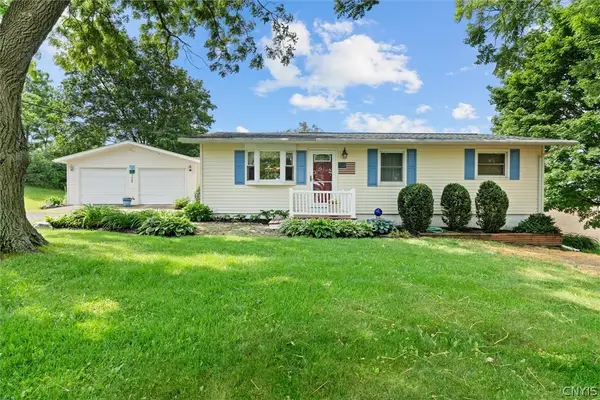 1548 W Genesee Street Road, Auburn, NY 13021