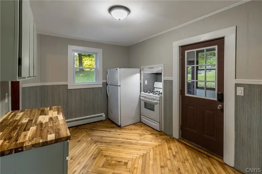 36 Milligan Street, Little Falls, NY 13365 - #3