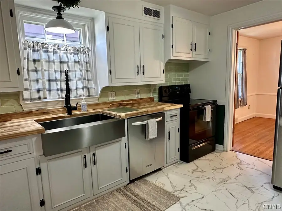 456 Wendell Terrace, Syracuse, NY 13203 - #3