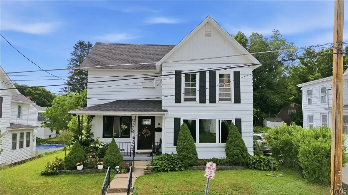 5 Howard Street, Dolgeville, NY 13329 - #1