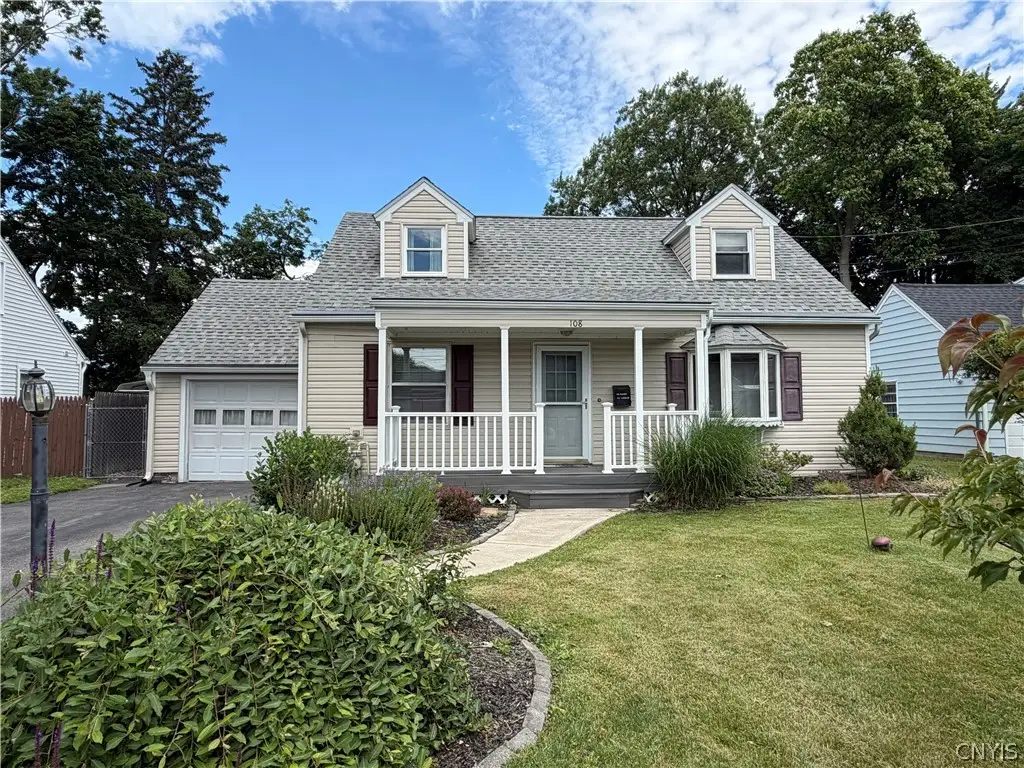 108 Castle Rd, Clay, NY 13212 - #1