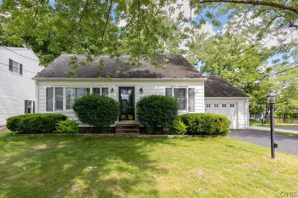 329 Sunset Drive, East Syracuse, NY 13057 - #1