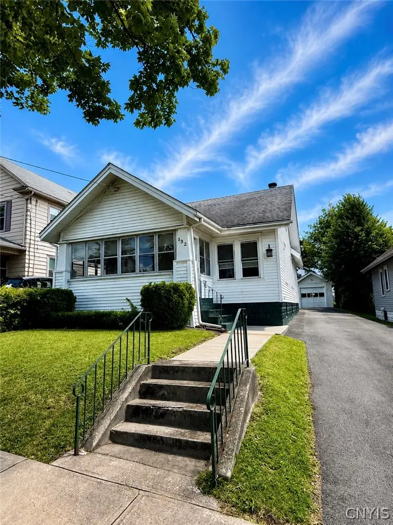 132 Winthrop Road, Syracuse, NY 13206 - #3