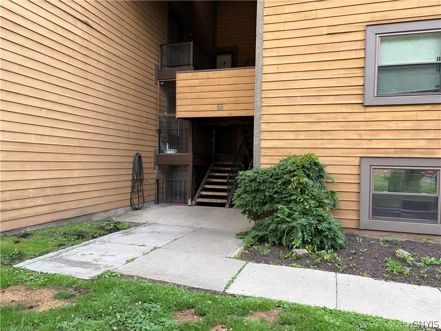 466 Idlewood Boulevard, Baldwinsville, NY 13027 - #2