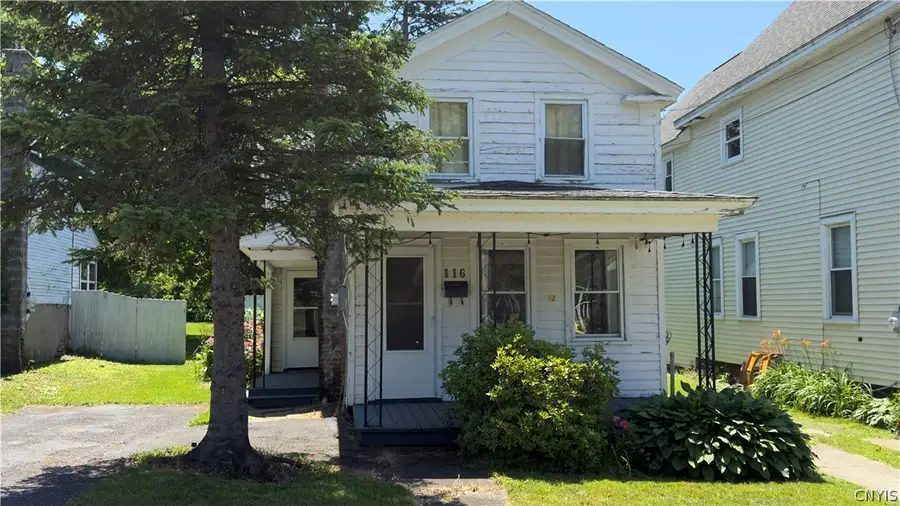 116 W Schuyler Street, Oswego, NY 13126 - #2