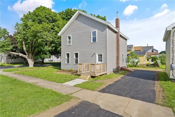105 E Cayuga Street, Oswego, NY 13126