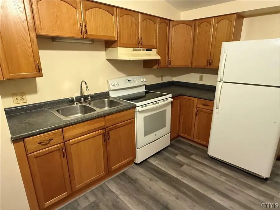915 Arcadia Avenue, Utica, NY 13502 - #2