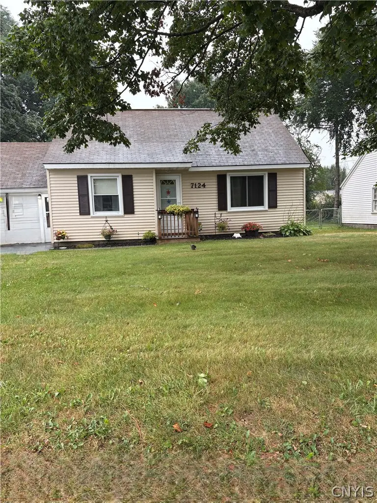 7124 Buckley Road, Liverpool, NY 13088 - #3