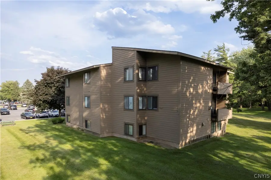 295 Watertree Drive, East Syracuse, NY 13057 - #2