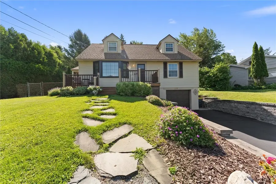 219 Crestwood Drive, Camillus, NY 13031 - #3