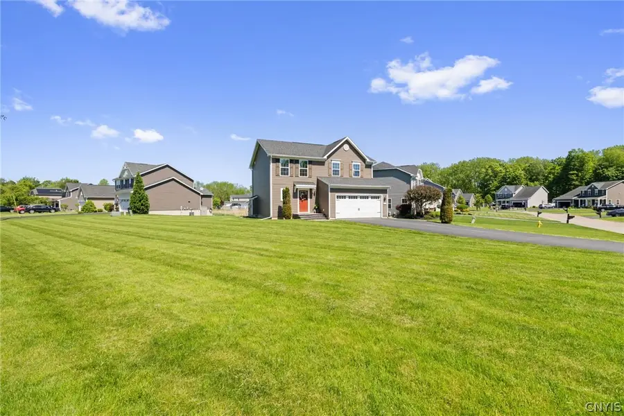 101 Weeping Willow, Camillus, NY 13031 - #2