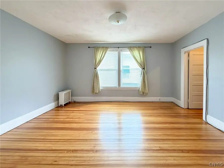 7 Genesee Court, Utica, NY 13502 - #3