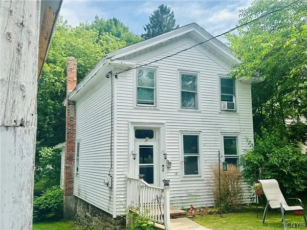 11 Murray Street, Oswego, NY 13126