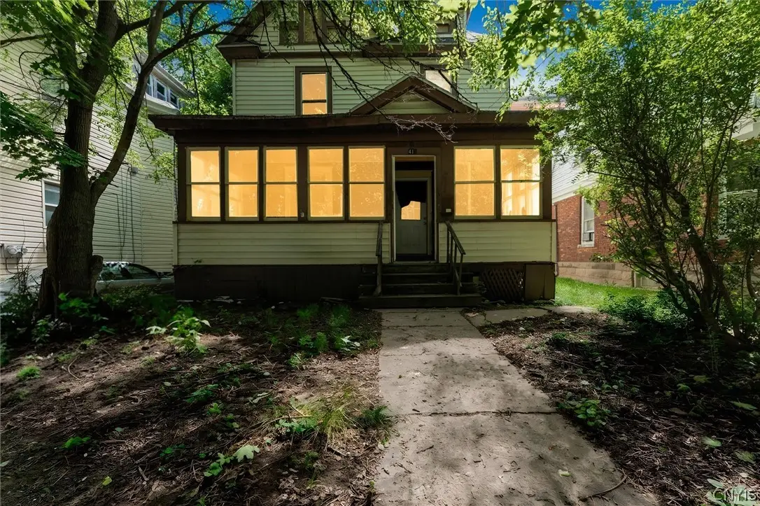 411 Craddock Street, Syracuse, NY 13207 - #1