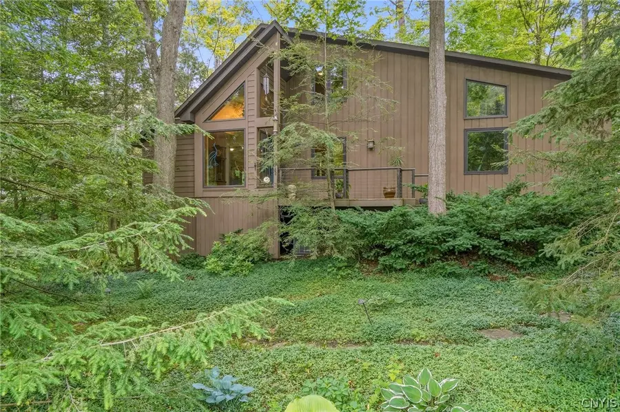 4327 Cedarvale Road, Syracuse, NY 13215 - #3