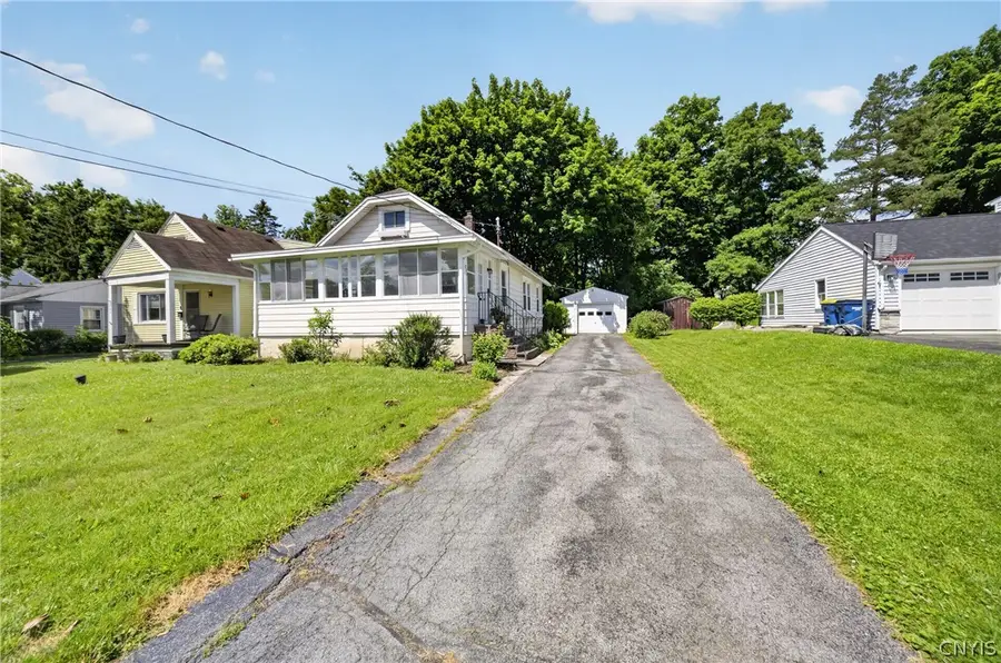 220 Windemere Road, Syracuse, NY 13219 - #3