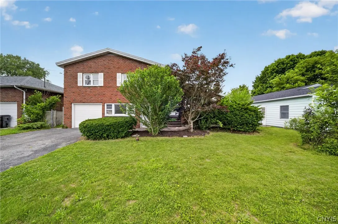 412 Swansea Avenue, Syracuse, NY 13206 - #1