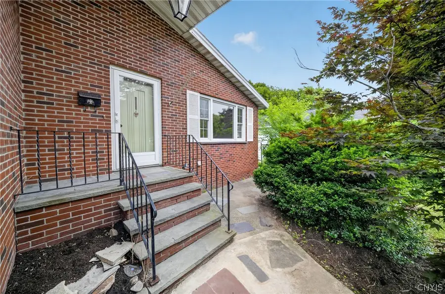 412 Swansea Avenue, Syracuse, NY 13206 - #2