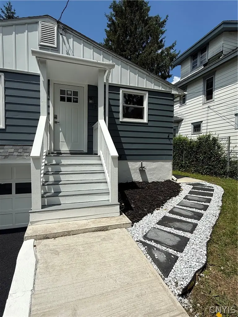 126 Aberdeen, Syracuse, NY 13206 - #2