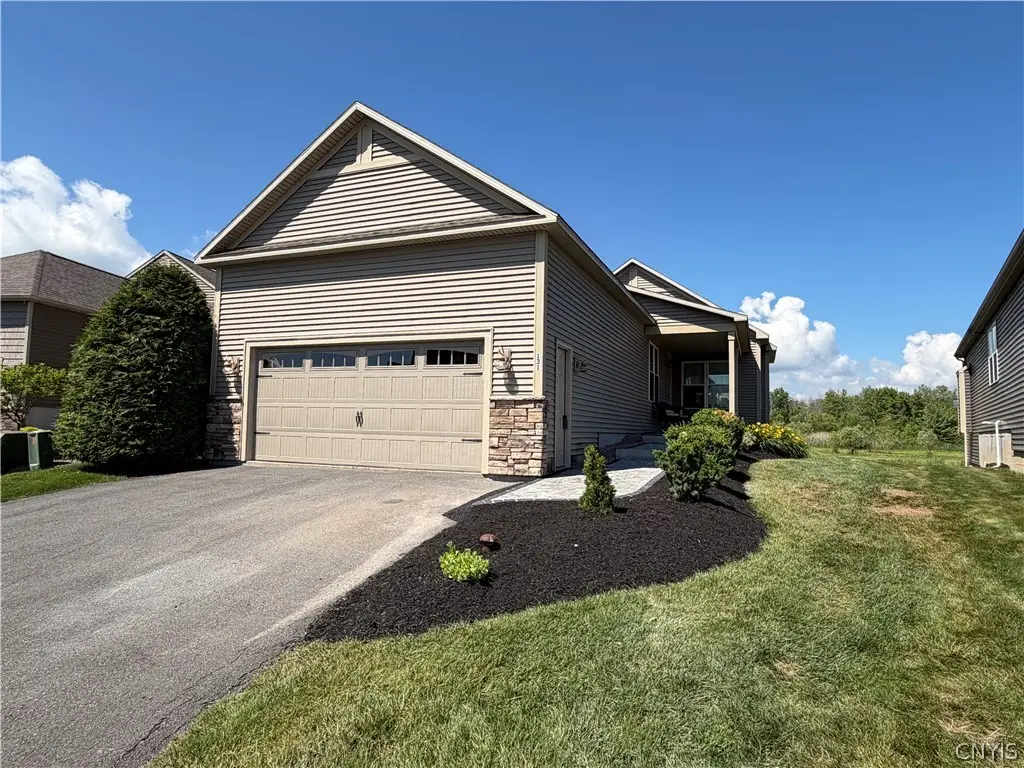 131 Harbour Town, Bridgeport, NY 13030 - #1