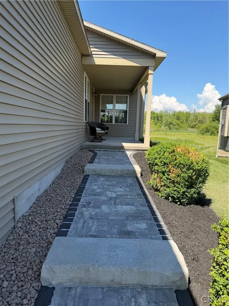 131 Harbour Town, Bridgeport, NY 13030 - #3