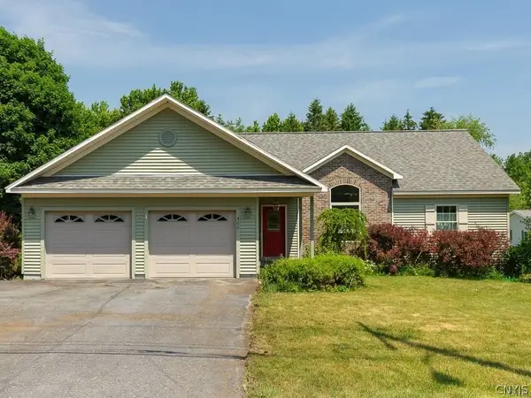 405 Dodge Avenue, Sackets Harbor, NY 13685
