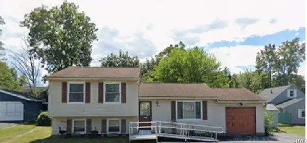 7408 Muench Road, Liverpool, NY 13088