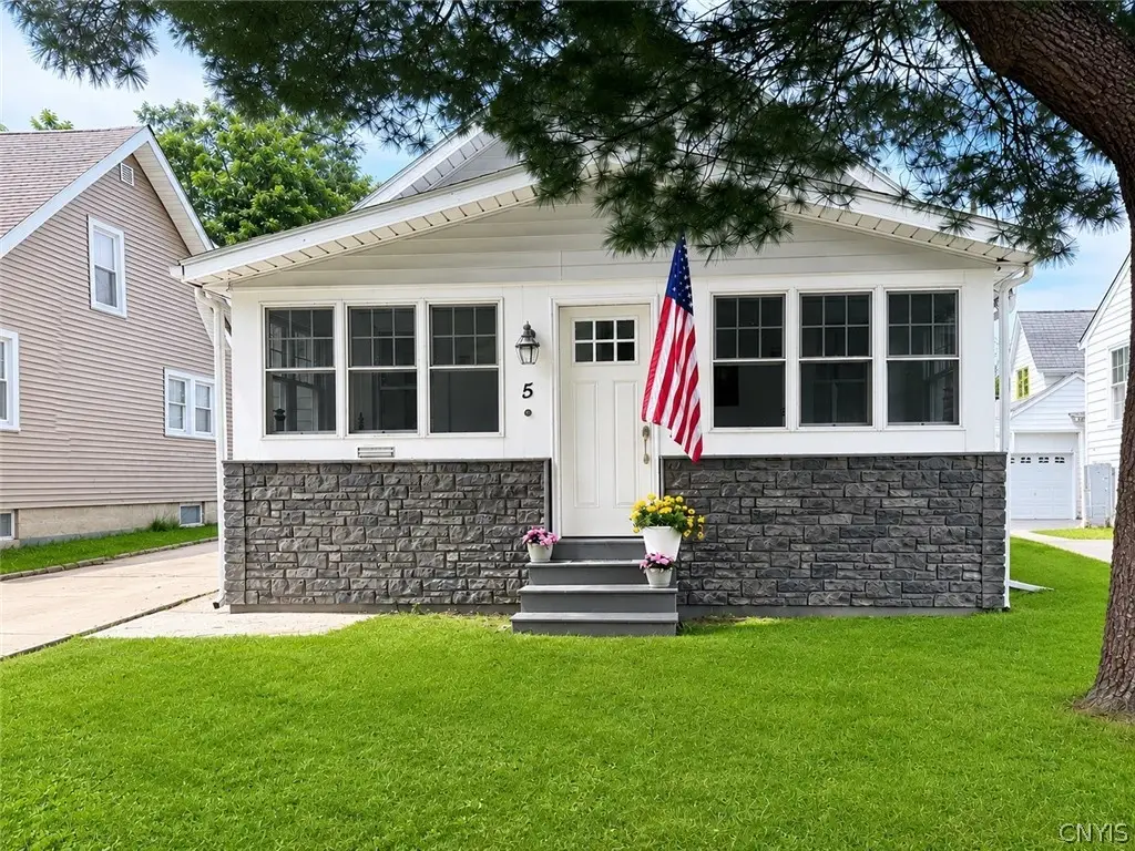 5 Dodd Street, Whitesboro, NY 13492 - #1