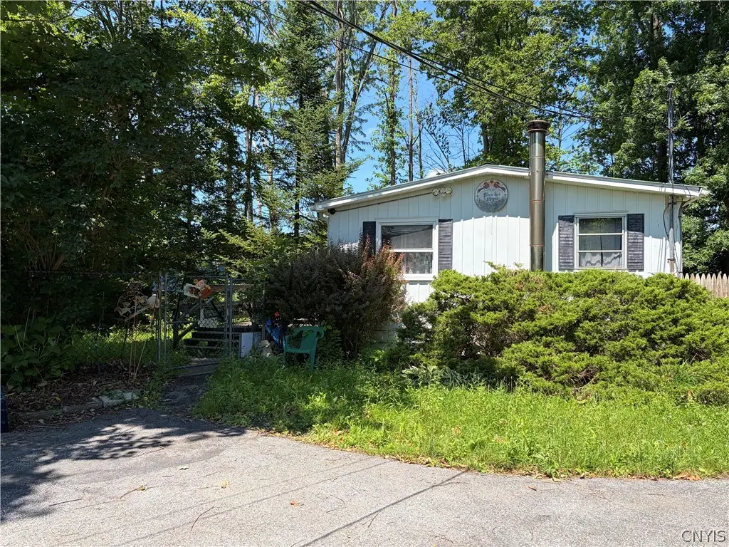 8360 Oswego Road, Liverpool, NY 13090 - #1