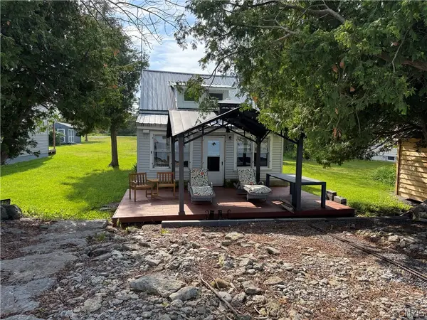 3693 Lighthouse Road, Henderson, NY 13650