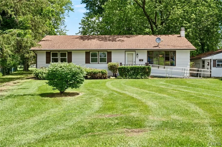 54 Walnut Street N, Waterloo, NY 13165 - #3